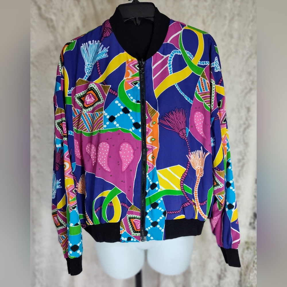 Reversible Bomber Jacket Bright Print to Black